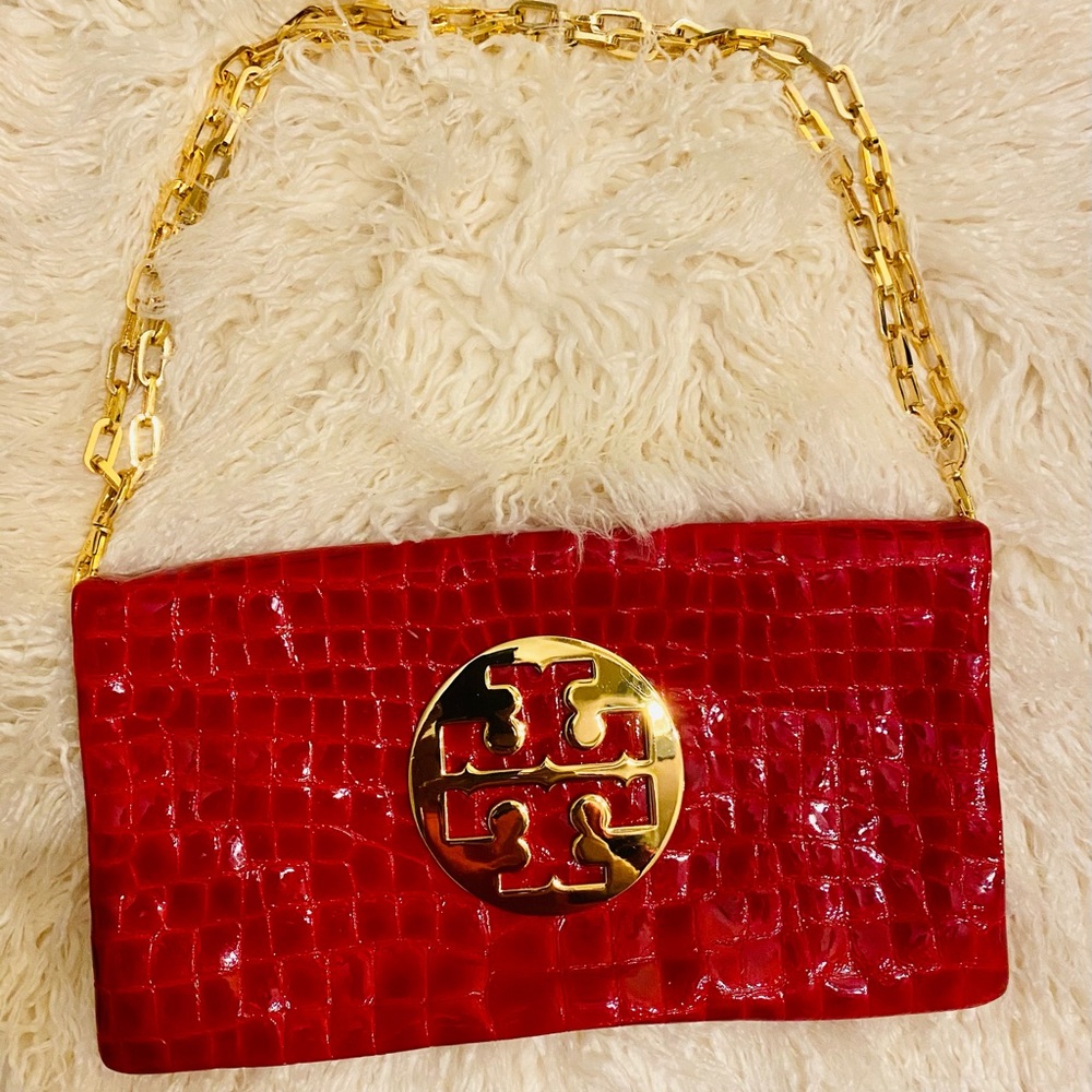 TORY BUTCH Fleming Flat Crossbody or Shoulder Bag